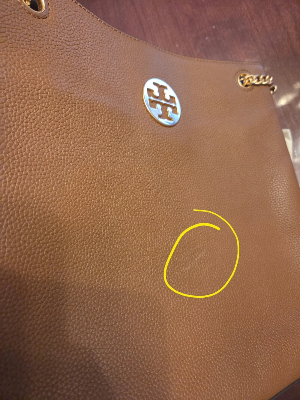Tory Burch Leather Swingpack With Gold Chain.  Includes Dust Bag